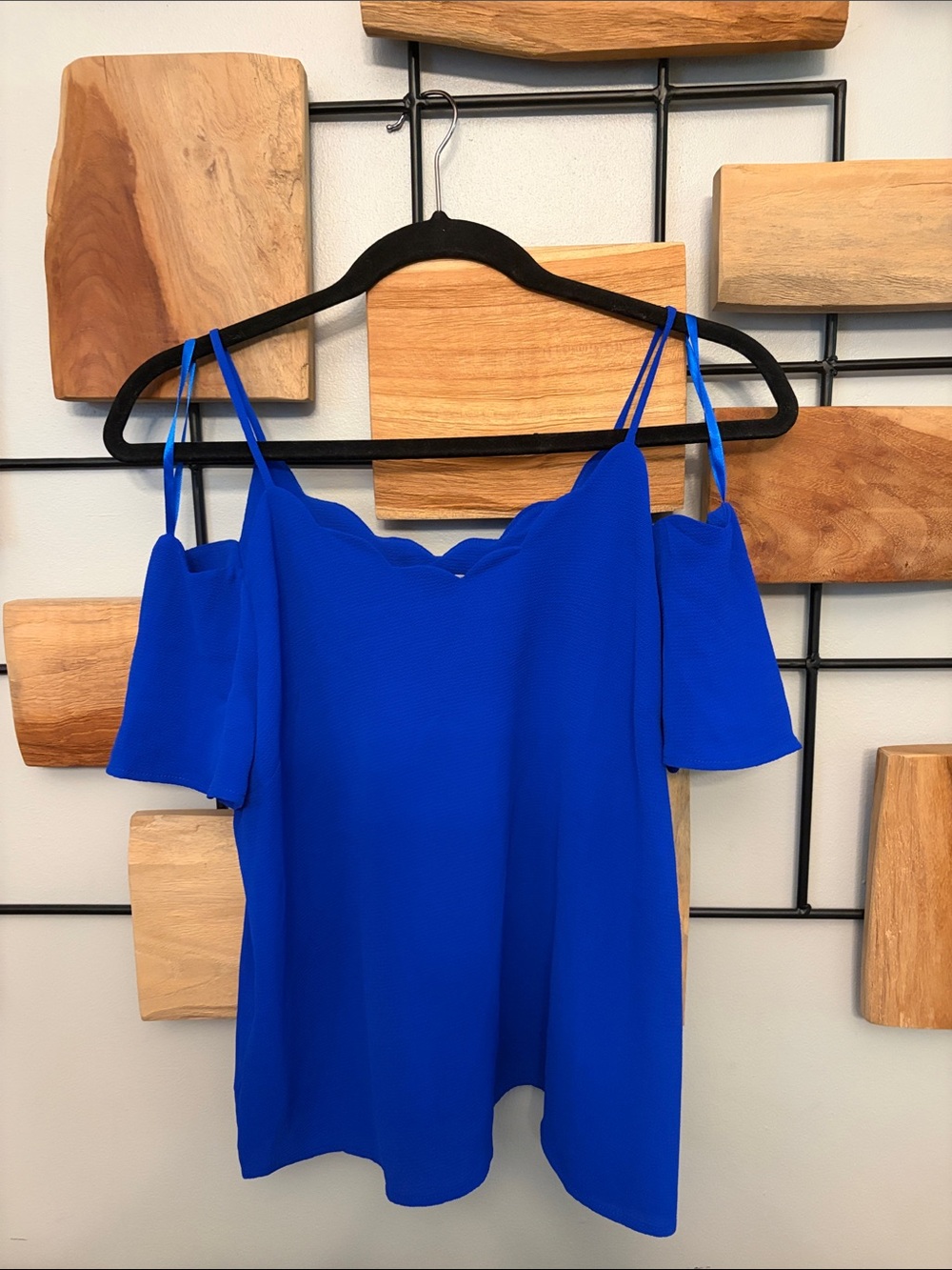 Scallop Neck Cold-Shoulder Camisole in Royal Blue